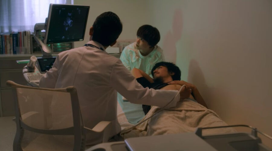 Hiyama Kentaro (Takumi Saito) Aki Seto (Juri Ueno) In Una Scena Di