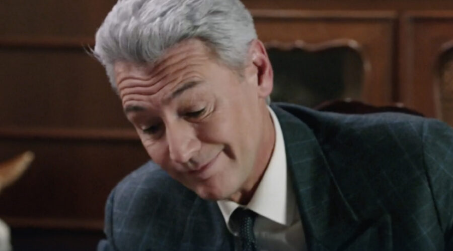 Roberto Farnesi (Umberto Guarnieri) in una scena della puntata 140 de 