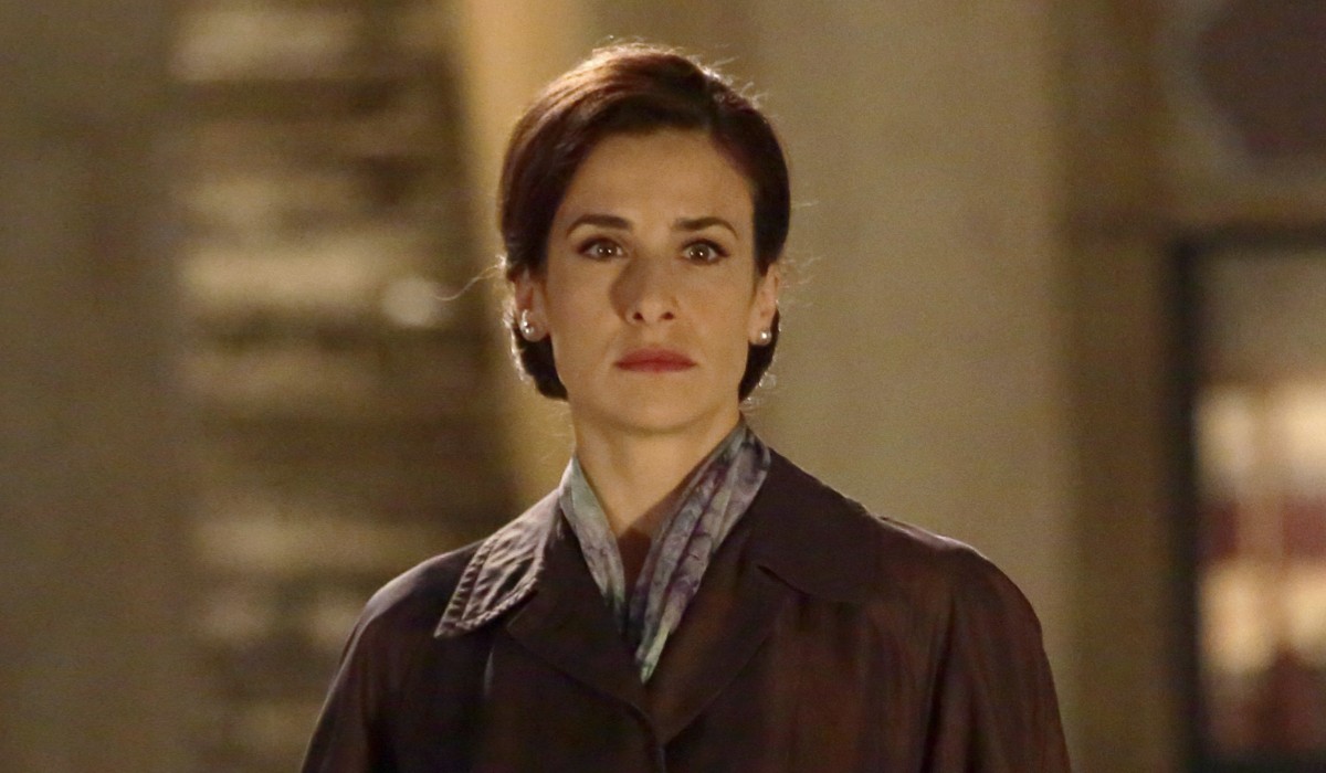 Lara Komar (Gloria Moreau) in una scena de 