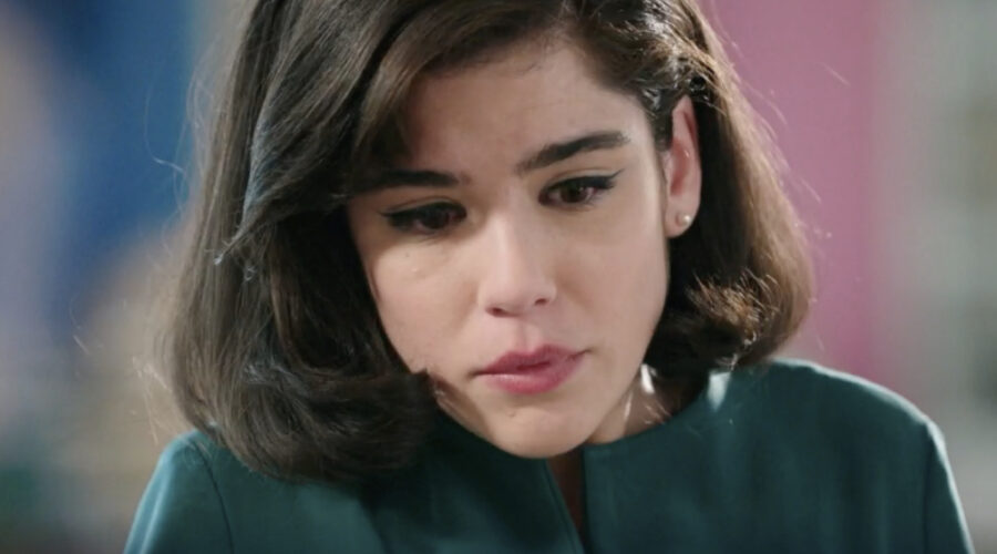 Grace Ambrose (Stefania Colombo) in una scena della puntata 146 de