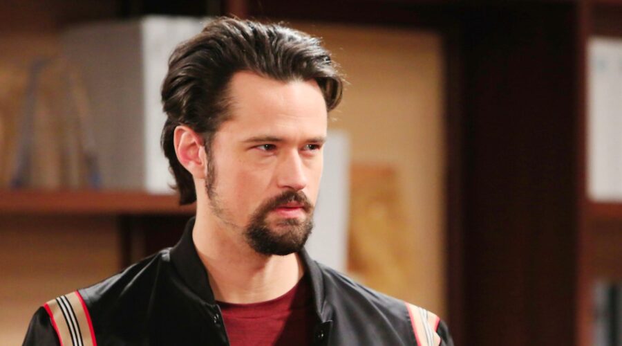 Matthew Atkinson Interpreta Thomas In 