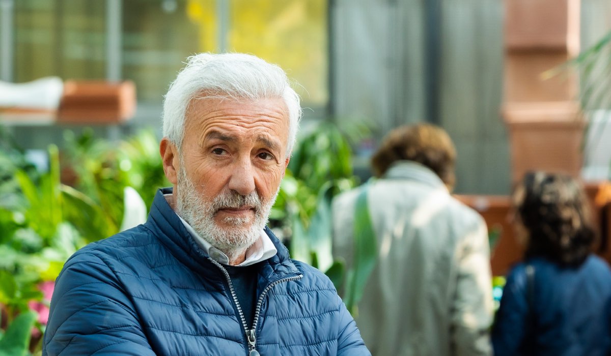 Patrizio Rispo (Raffaele) In Una Scena Di