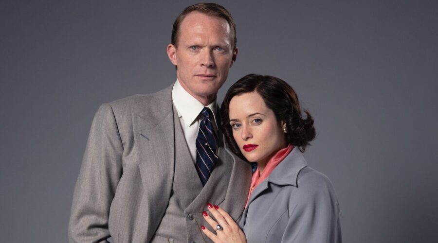 Da Sinistra: Paul Bettany e Claire Foy In