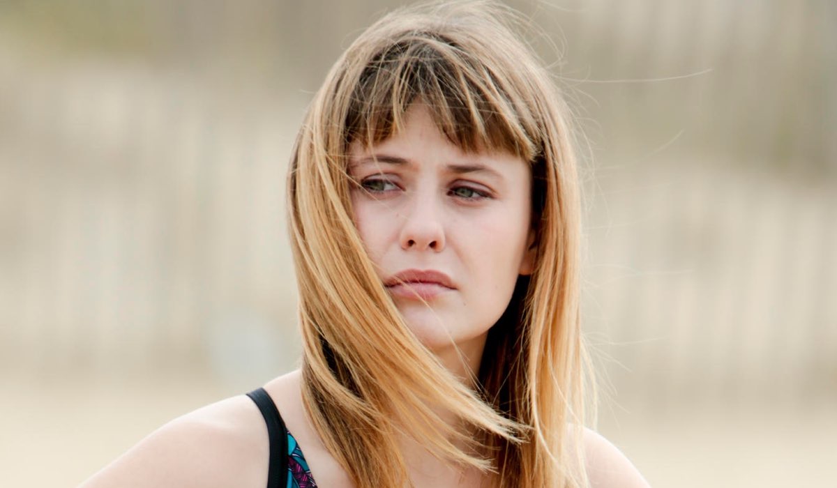 Roxane Bret Interpreta Ana In