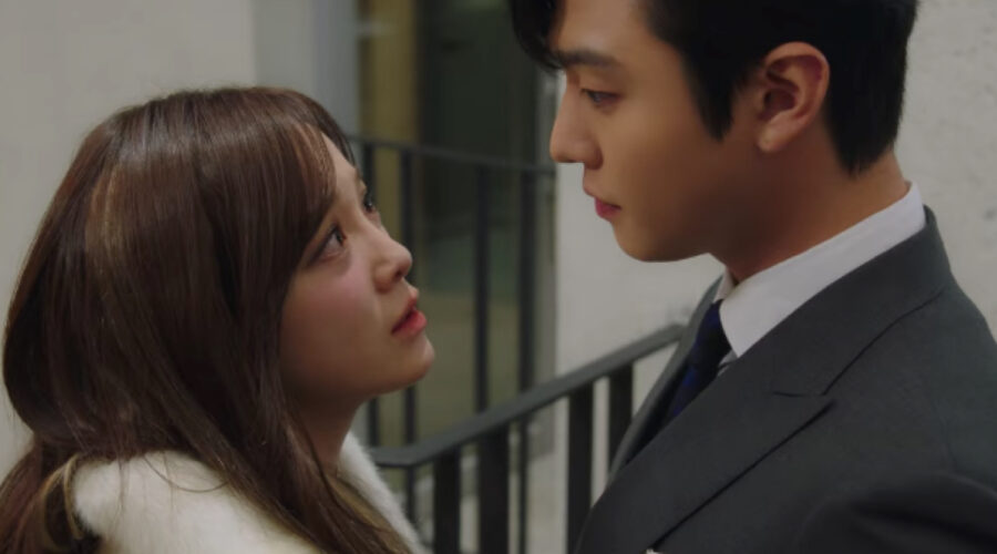 Shin Ha-ri (Kim Se-jeong) e Kang Tae-mu (Ahn Hyo-seop) in una scena di 