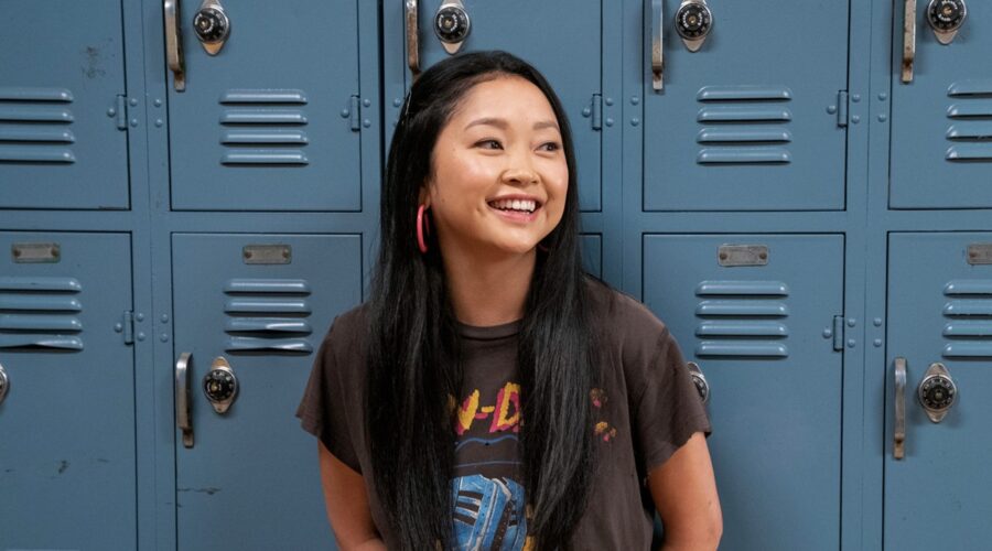 Lana Condor in una scena di “Boo, Bitch”. Credits: Erik Voake/Netflix © 2022.