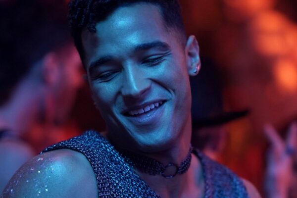 Devin Way nei panni di Brodie in