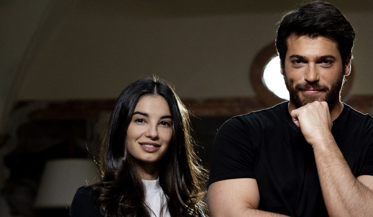 From left: Francesca Chillemi (Azzurra) and Can Yaman posed for 