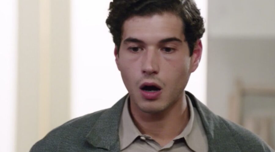 Giancarlo Commare (Rocco Amato) in una scena della puntata 72 de