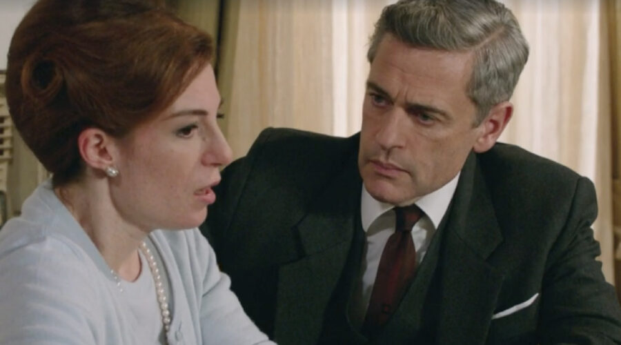 Da sinistra: Valentina Bartolo (Veronica Zanatta) e Massimo Poggio (Ezio Colombo) in una scena della puntata 98 de