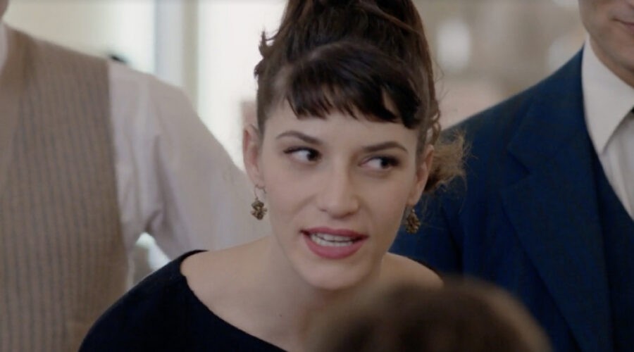 Claudia Vismara (Elsa Tadini) in una scena della puntata 12 de