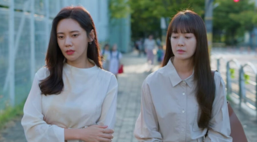 Lee Eun-pyo (Lee Yo-won) E Byeon Chun-hui (Choo Ja-hyun) In Una Scena Di