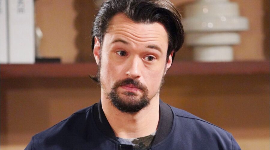 Matthew Atkinson Interpreta Thomas Forrester In