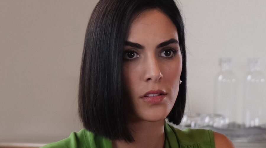 Rocio Munoz Morales Interpreta Victoria In 