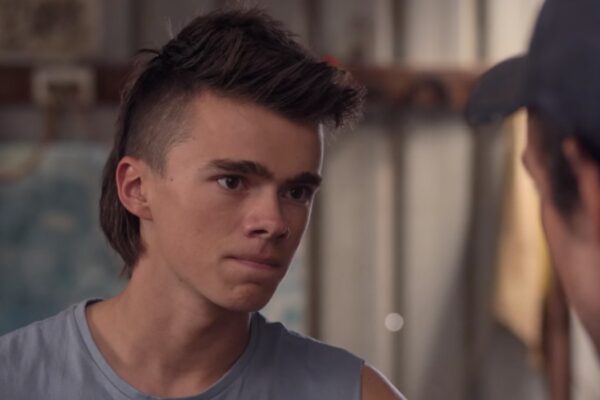 Scott (Darcy Tadich) In Una Scena Di 