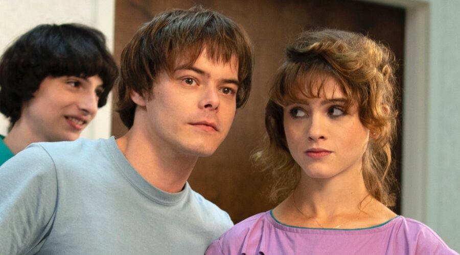 stranger things netflix jonathan e nancy