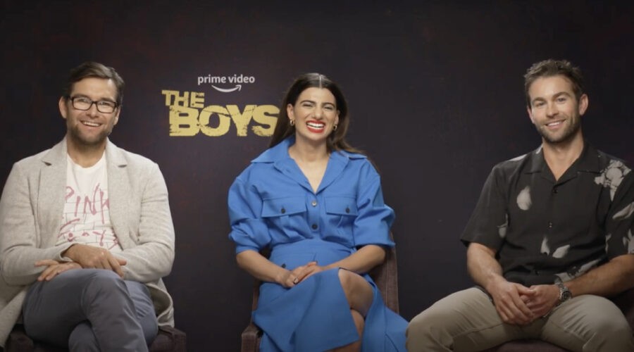 Antony Starr, Claudia Doumit e Chace Crawford. Credits: Prime Video/Cattura schermo.