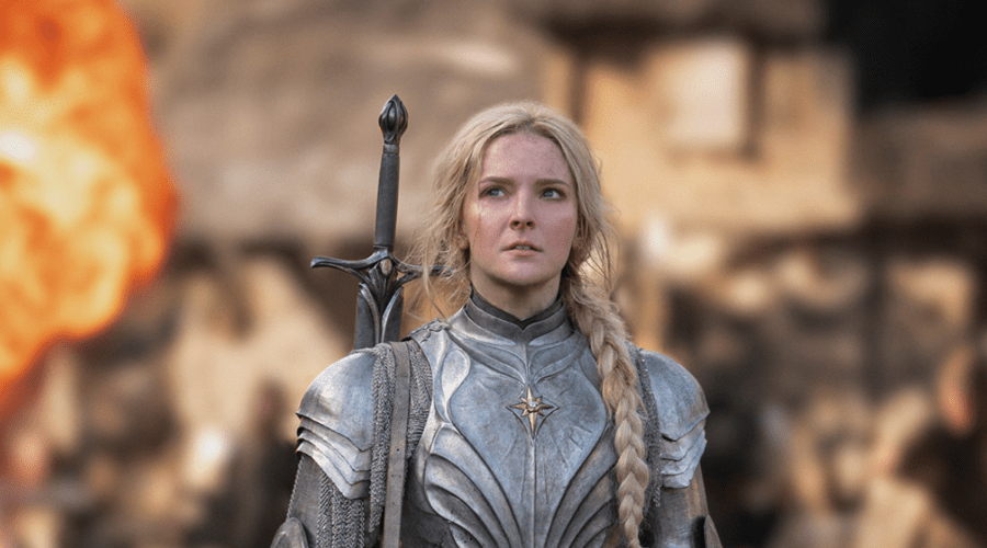 Morfydd Clark interpreta Galadriel da giovane in un'immagine da “Il Signore Degli Anelli: Gli Anelli Del Potere”. . Credits: Ben Rothstein/Amazon Studios.