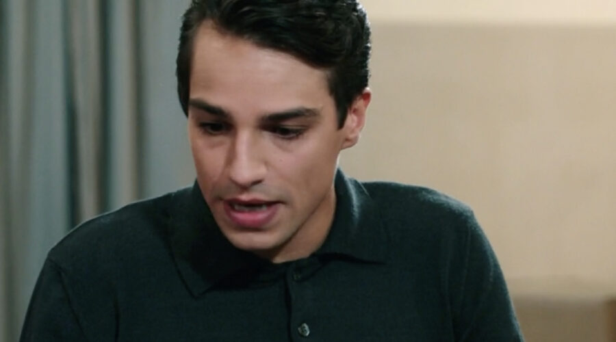 Luca Grispini (Nino Zaccheo) in una scena della puntata 64 de