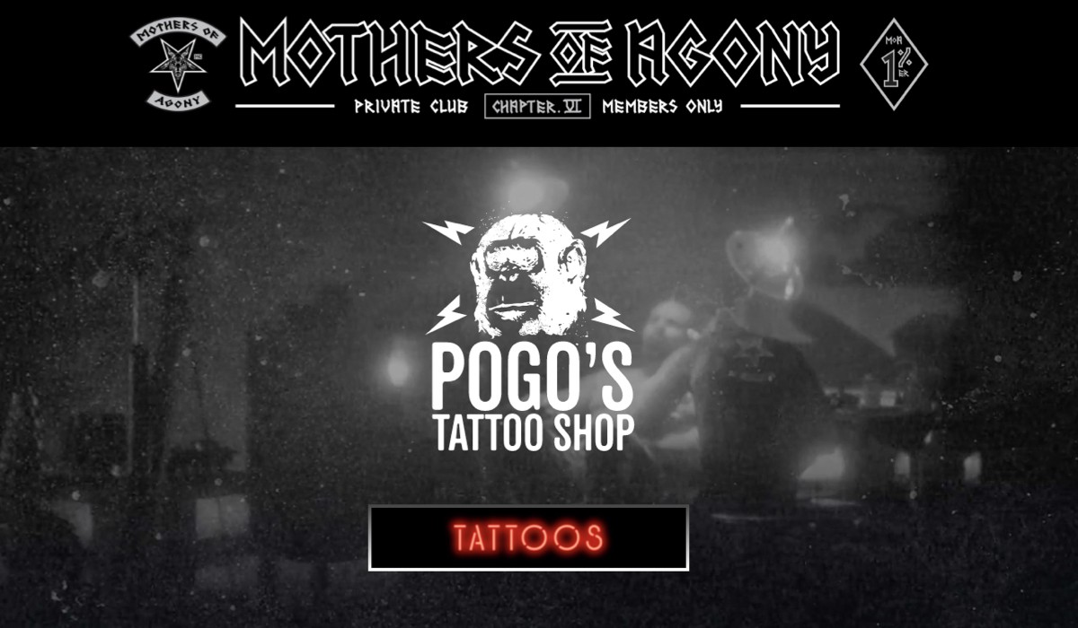 Il sito di “Mothers of Agony”, il negozio di tatuaggi di Pogo nella terza stagione: ecco a cosa rimanda il QR Code nella scena post credits. Credits: Cattura schermo/Netflix.
