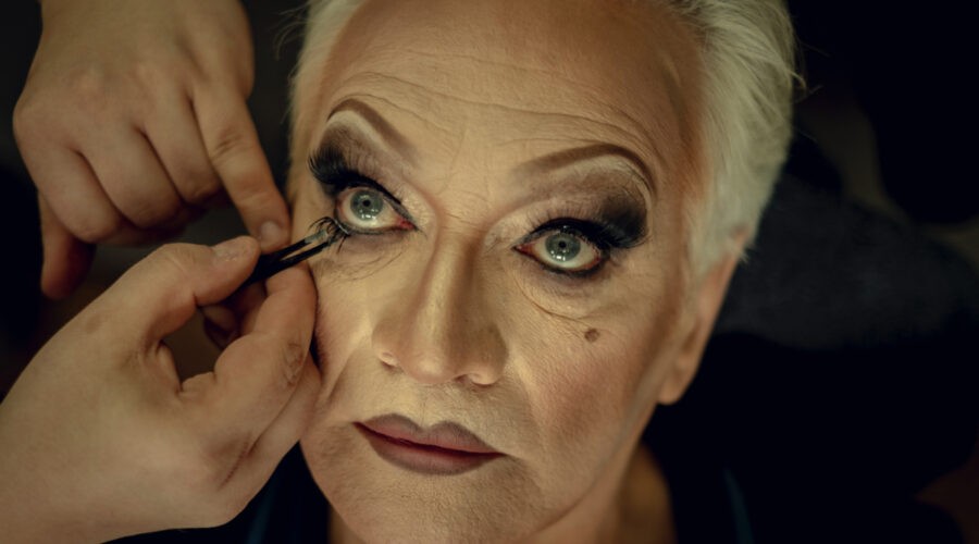 Una scena di “Queen Loretta”. Credits: Piotr Litwic/Netflix.