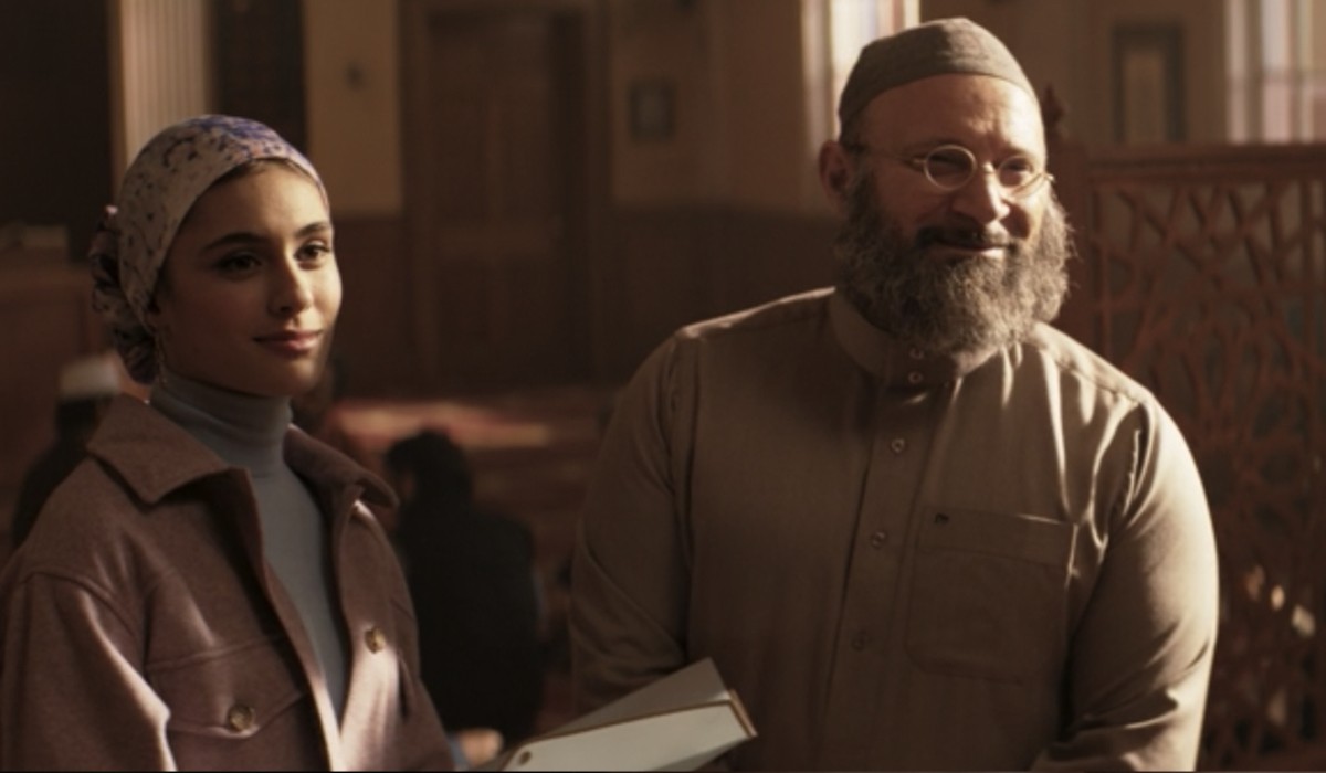 Yasmeen Fletcher (Nakia) e Laith Nakli (Sheik Abdullah) nel terzo episodio di 