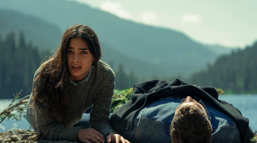 Da Sinistra: Melissa Barrera e Austin Stowell in 