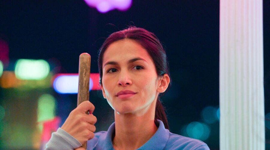 Elodie Yung Interpreta Thony In