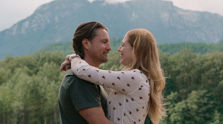 Martin Henderson (Jack Sheridan) e Alexandra Breckenridge (Mel Monroe) in 