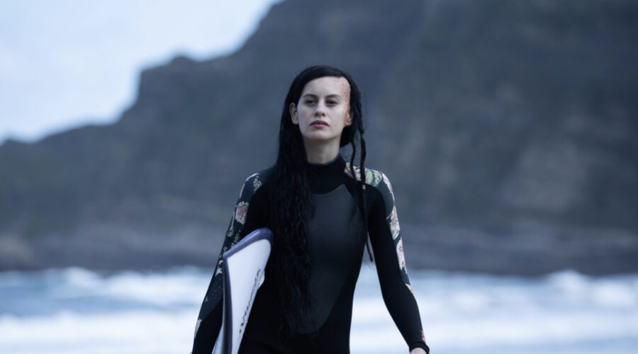 Alma (L To R) Milena Smit As Nico In Episode 02 Of Alma. Cr. Quim Vives/netflix © 2020
