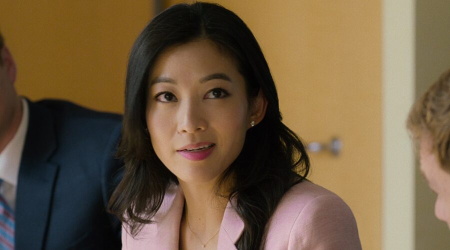 Arden Cho interpreta Ingrid in 