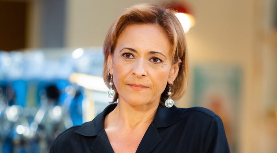 Luisa Amatucci interpreta Silvia in