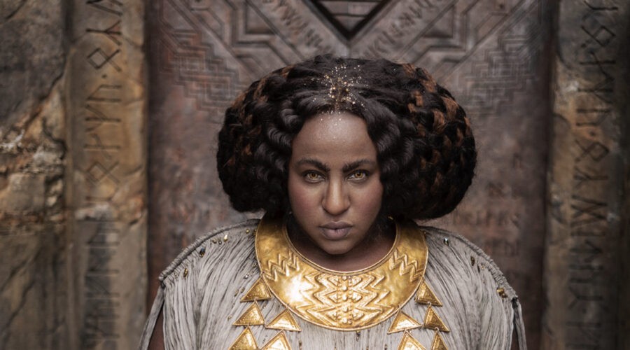 Sophia Nomvete (Disa) in un posato per