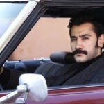Ugur Günes (Yilmaz) in una scena di 