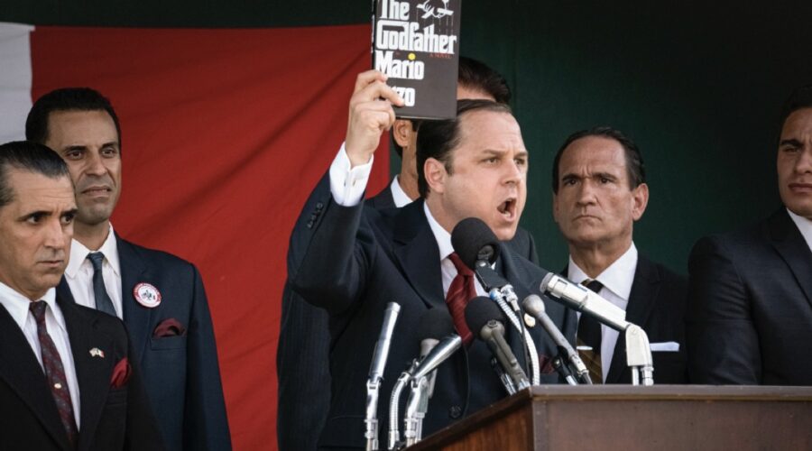 Giovanni Ribisi In Una Scena Di The Offer Credits Paramount Plus