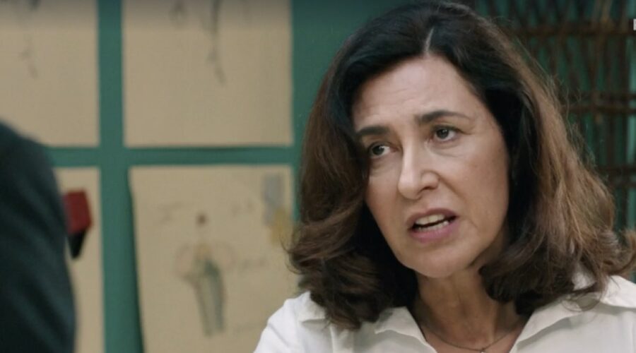 Antonella Attili (Agnese Amato) in una scena della puntata 50 de