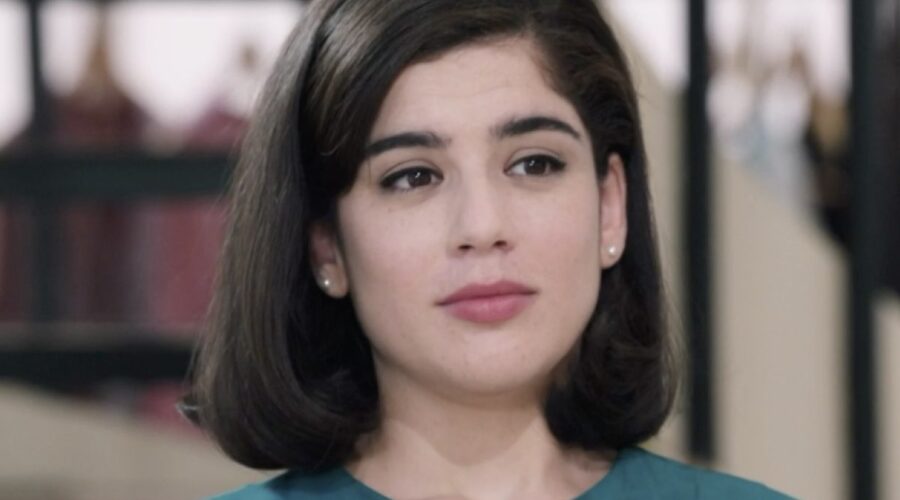 Grace Ambrose (Stefania Colombo) in una scena della puntata 8 de 