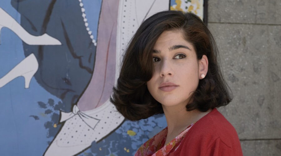 Grace Ambrose (Stefania Colombo) in una scena de