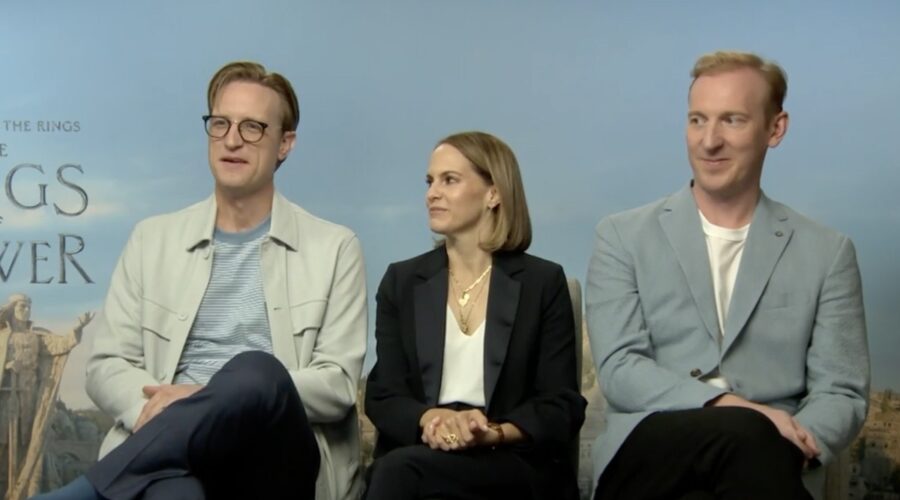 Da sinistra: J.D. Payne, Lindsey Weber e Patrick McKay. Credits: Cattura schermo/Tvserial.it.