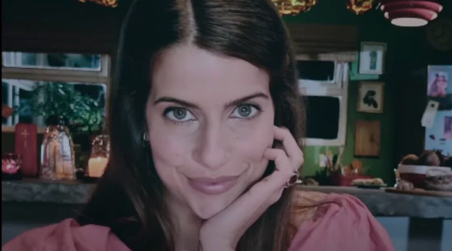 Maria Bopp in una scena dal trailer ufficiale di 