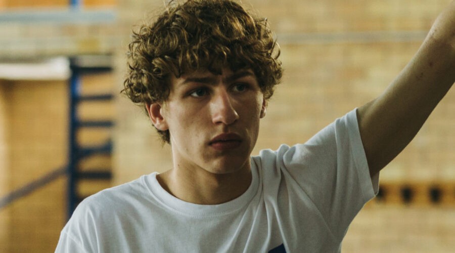 Mattia Carrano interpreta Marco in 