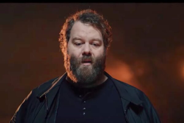 Olafur Darri Olafsson interpreta Andri nel trailer ufficiale di 