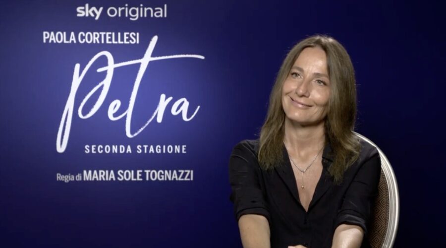 Intervista a Maria Sole Tognazzi per “Petra 2”. Credits: Cattura schermo/Tvserial.it.