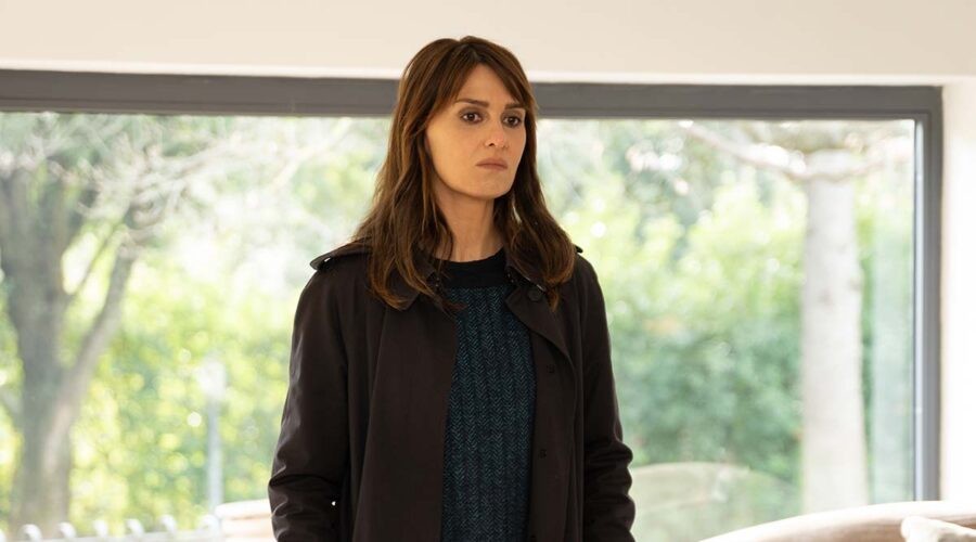 Paola Cortellesi in una scena di “Petra 2”. Credits: Luisa Carcavale/Sky Italia.