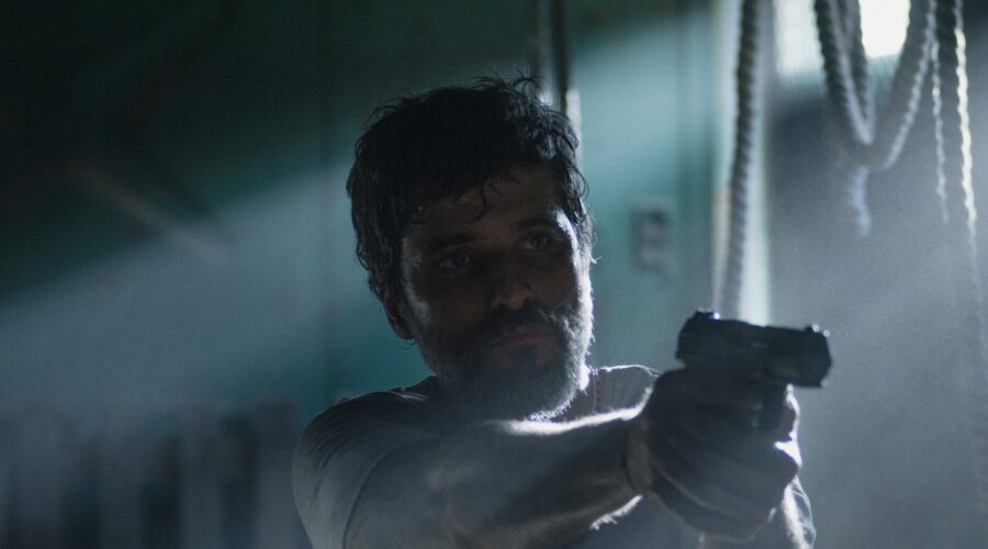 Santo (L To R) Bruno Gagliasso As Cardona In Episode 05 Of Santo. Cr Manolo Pavón Netflix