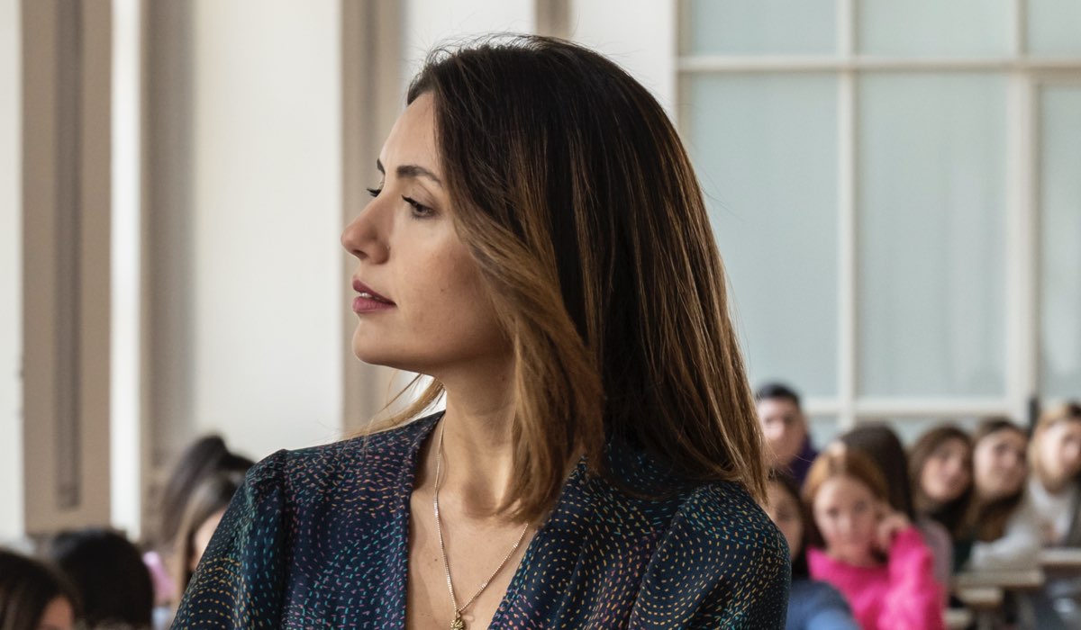 Serena Rossi (Mina Settembre) in una scena di