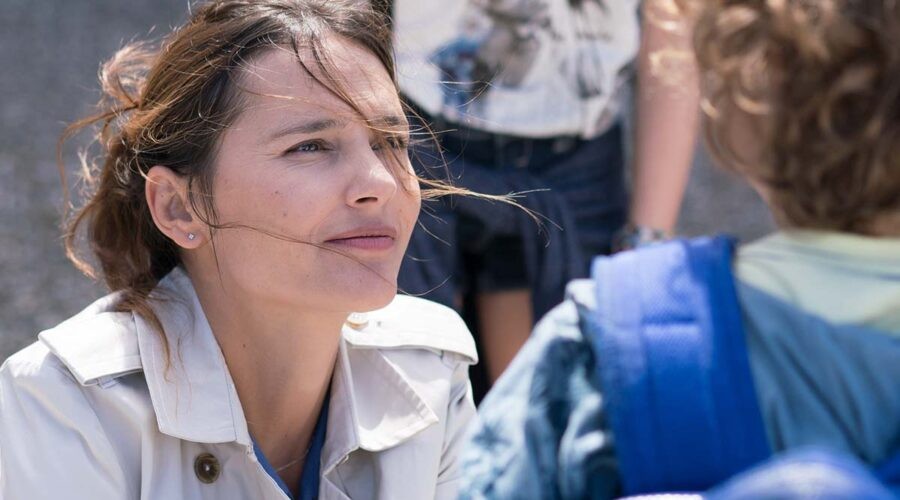 Virginie Ledoyen in una scena della serie televisiva