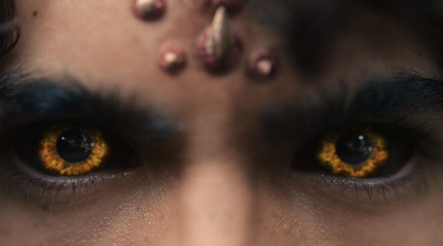 Iñaki Godoy nel ruolo di Juan Ruiz nell'episodio 9 de “The Imperfects”. Credits: per gentile concessione di Netflix © 2022.