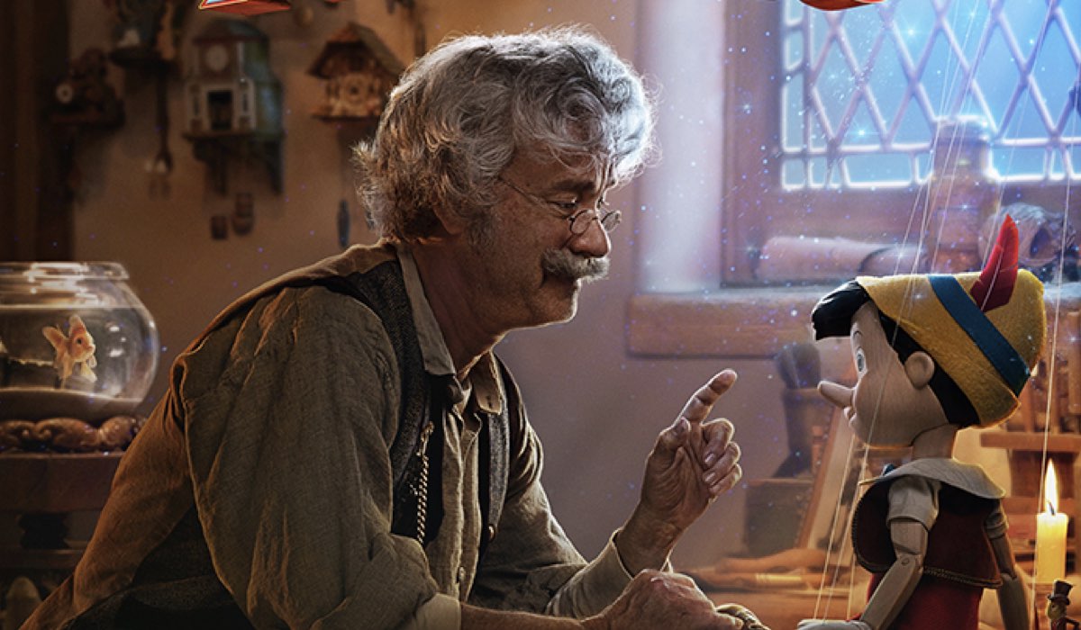 Tom Hanks (Geppetto) in una key art di 