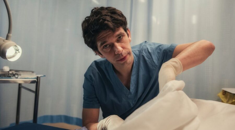 Ben Whishaw In Una Scena Di